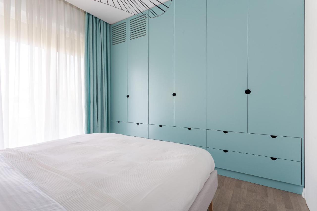 Il Lago - Turquoise - Cozy Luxurious Smart Home By The Lake Voluntari ภายนอก รูปภาพ